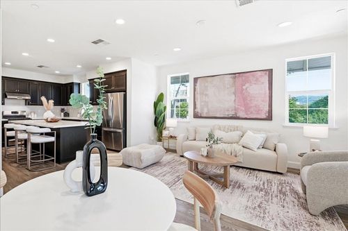 421 Montague Expy, Milpitas, CA, 95035-3868 | Card Image