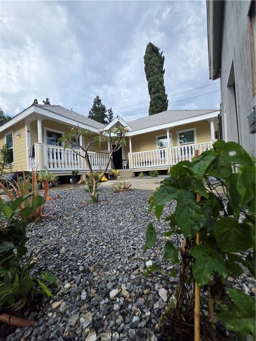 402 E Pine, Santa Ana, CA, 92701 | Card Image