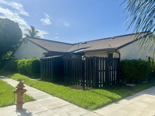 3104 Waterview Cir, Palm Springs, FL, 33461-6430 | Card Image