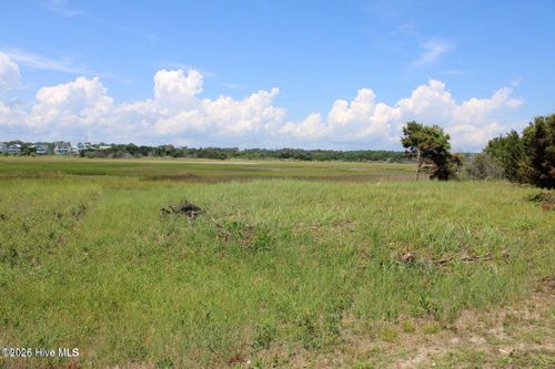 836 Ocean Boulevard W, Holden Beach, NC, 28462 | Card Image