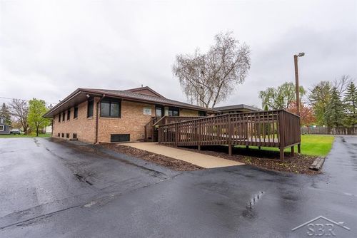2715 Ashman St, Midland, MI, 48640-4449 | Card Image