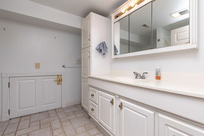 203 11 Th St, Home with 3 bedrooms, 3 bathrooms and null parking in Dallas Center IA | Image 26