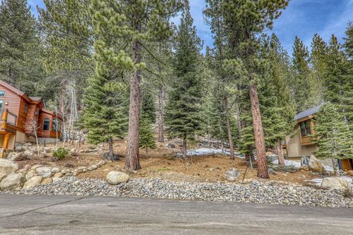 236 Shoshone Way, Olympic Valley, CA, 96146-1063 | Card Image