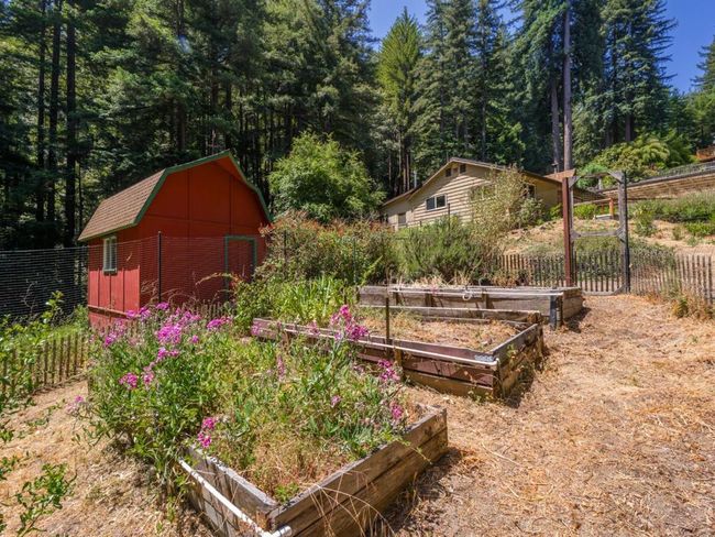 1725 Early Dr, House other with 2 bedrooms, 1 bathrooms and 4 parking in Felton CA | Image 10