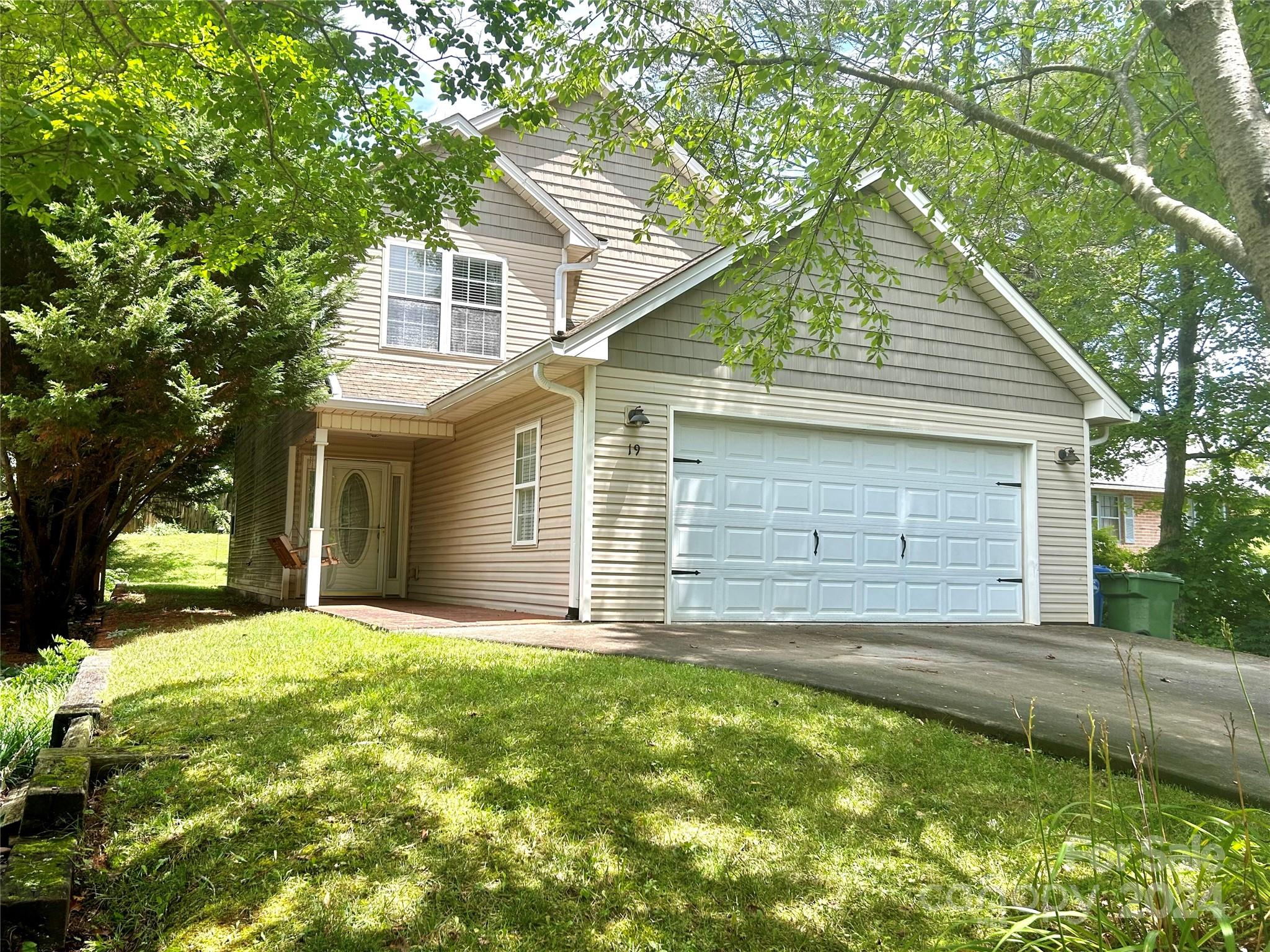 Allen Ave, Asheville, NC 28803
