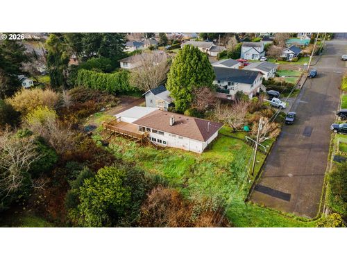 515 State St, North Bend, OR, 97459-3048 | Card Image