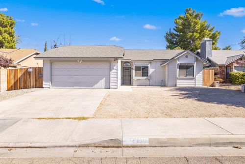 43130 W 18th Street, Lancaster, CA, 93534 | Card Image