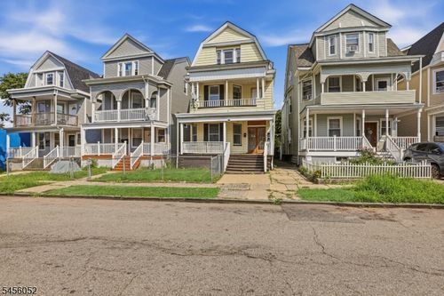 176 Hollywood Ave, East Orange, NJ, 07018-3914 | Card Image