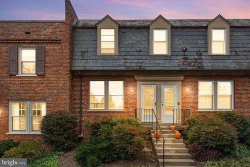 apt-527-1400 S Edgewood St, ARLINGTON, VA, 22204-4900 | Card Image