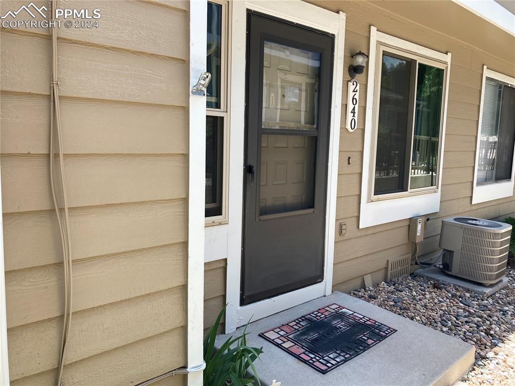 Hearthwood Ln, Colorado Springs, CO 80917