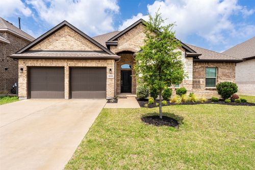 3648 Walnut Ridge Dr, Midlothian, TX, 76065-7196 | Card Image
