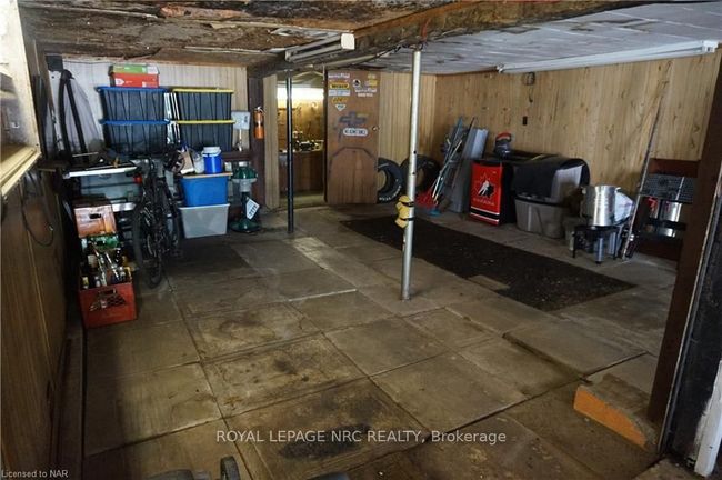 3878 Chippawa Pky, House other with 3 bedrooms, 1 bathrooms and 10 parking in Niagara Falls ON | Image 34
