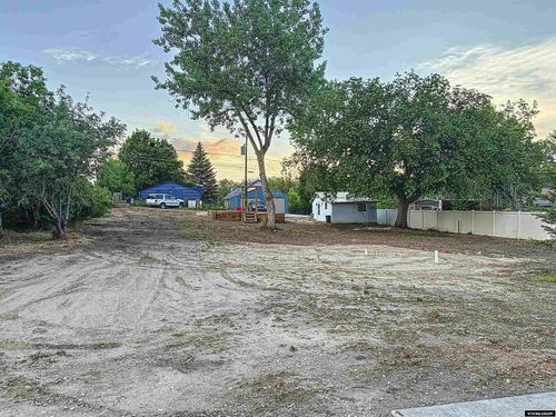 158 Western Ave, Buffalo, WY, 82834-1833 | Card Image