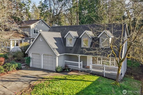 14335 Se 63rd St, Bellevue, WA, 98006-4802 | Card Image
