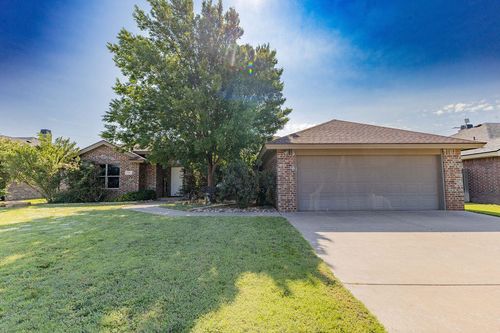 113 Gary Ave, Levelland, TX, 79336-5767 | Card Image