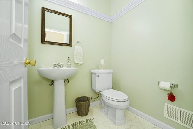 19 Winged Foot Dr, House other with 4 bedrooms, 3 bathrooms and null parking in Manalapan NJ | Image 18