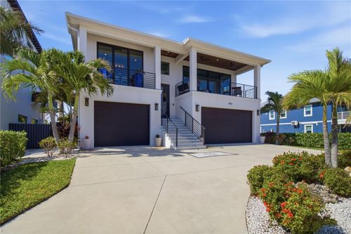 1912 Riverside Dr E, BRADENTON, FL, 34208-1535 | Card Image