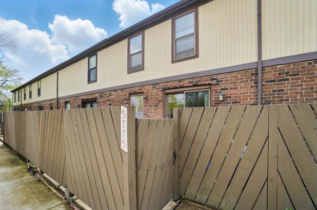 Back Entry - 5775 Corinne Creek Drive, Columbus, OH 43232 | Image 39