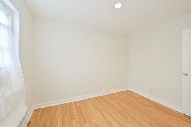 APT-23 - 461 Heath Pl, Condo with 2 bedrooms, 1 bathrooms and null parking in Hackensack NJ | Image 14