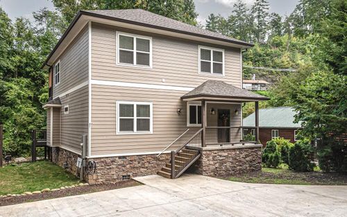 510 Hemlock St, Gatlinburg, TN, 37738-3000 | Card Image