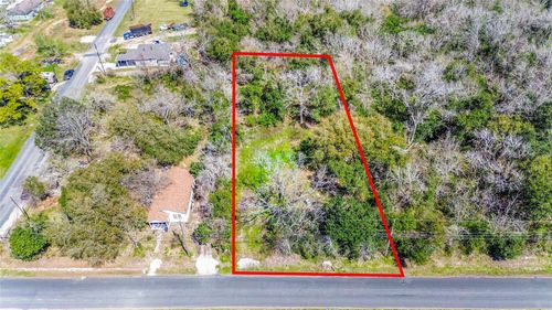 524 N Oak St, Texas City, TX, 77591-4306 | Card Image