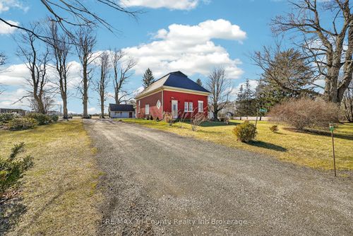 2345 E Quarter Line Rd, Delhi, ON, N4B2W4 | Card Image