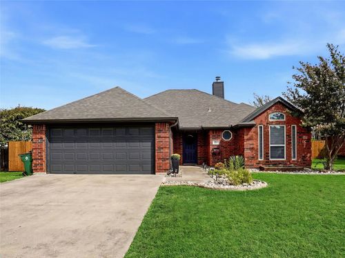 414 Madison Pl, Ponder, TX, 76259-8469 | Card Image