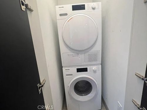 unit-11k-6250 Hollywood Blvd, Los Angeles, CA, 90028-5337 | Card Image