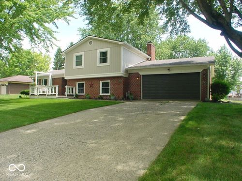 34 Riverview Ct, Greenfield, IN, 46140-1365 | Card Image