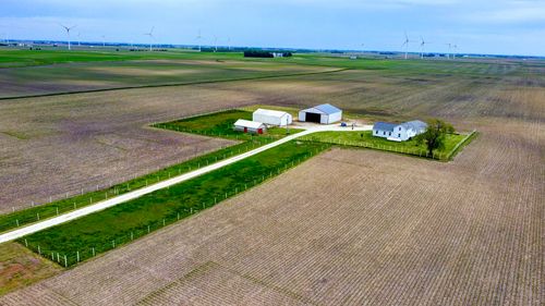 23678 N 2700 East Rd, Odell, IL, 60460-8022 | Card Image