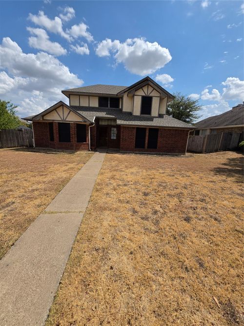 405 Raintree Cir, DeSoto, TX, 75115-7556 | Card Image