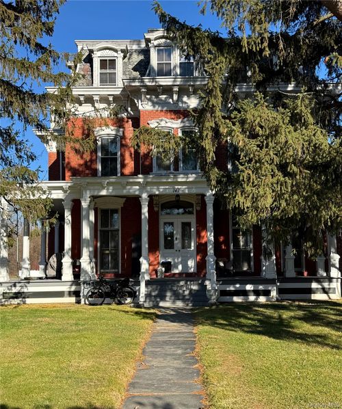 151-147 Grandview Ave, Catskill, NY, 12414-1915 | Card Image