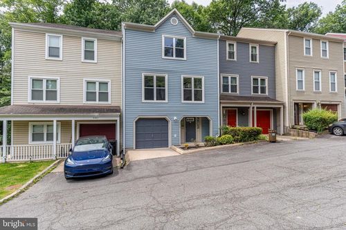 6413 Cherokee Ct, Alexandria, VA, 22312-2051 | Card Image