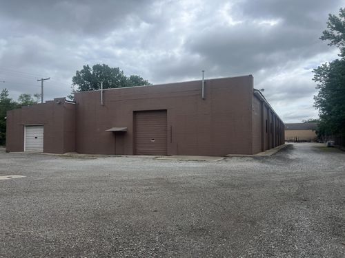 2801 W 9th Ave, Gary, IN, 46404-2041 | Card Image