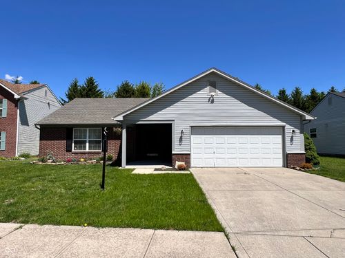 514 E Pine Ridge Dr, Westfield, IN, 46074-9030 | Card Image