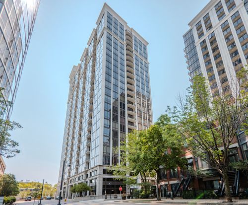 apt-2001-233 E 13th St, Chicago, IL, 60605-3259 | Card Image