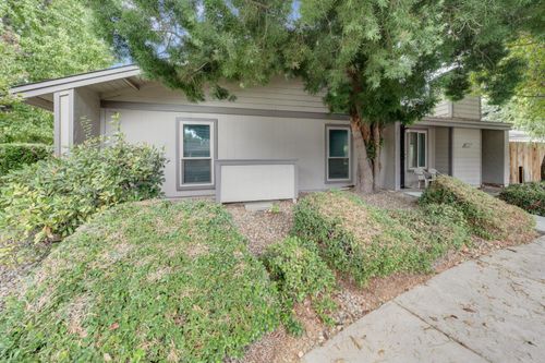 324 Bridge Place, West Sacramento, CA, 95691 | Card Image