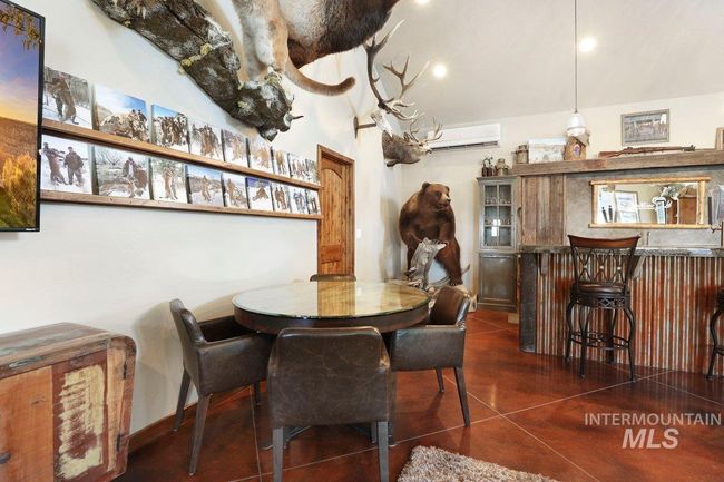2040 E 2200 N, House other with 9 bedrooms, 6 bathrooms and 2 parking in Twin Falls ID | Image 4