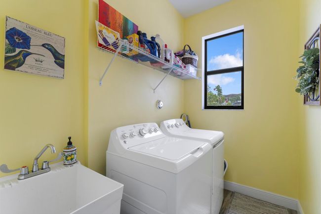16450 Sandy Shore Dr, House other with 2 bedrooms, 2 bathrooms and null parking in Westlake FL | Image 29
