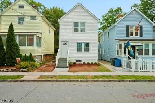 76 Mitchell St, West Orange, NJ, 07052-5120 | Card Image