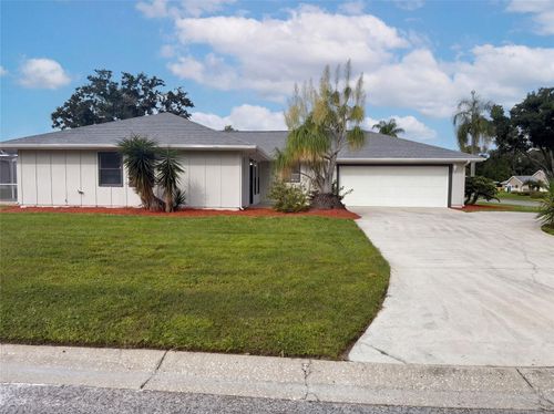 8022 Timber Lake Ln, Sarasota, FL, 34243-3023 | Card Image