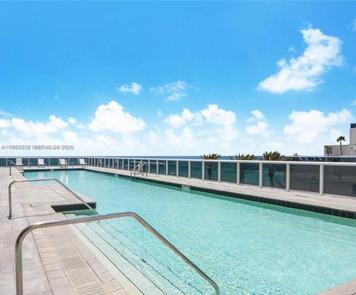 405-15901 Collins Ave, Sunny Isles Beach, FL, 33160-4721 | Card Image