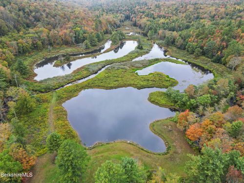 327 Chester Rd, Becket, MA, 01223-3490 | Card Image