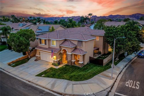 30331 Mallorca Pl, Castaic, CA, 91384-4794 | Card Image