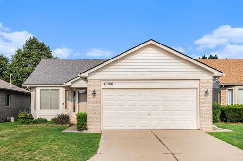 43146 Dante Ct, Sterling Heights, MI, 48313-2701 | Card Image