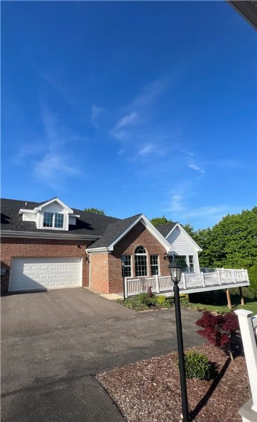 1558 Parkwood Pointe Dr, Crescent, PA, 15046-3816 | Card Image