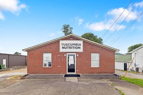 110 S Water St, Tuscumbia, AL, 35674-2425 | Card Image