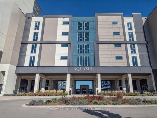 401-16 Concord Place, Grimsby, ON, L3M4E8 | Card Image