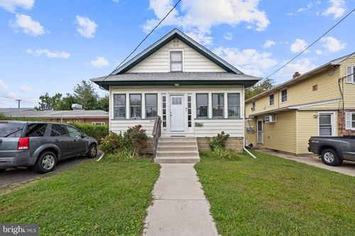 17 Harvard Ave, WESTVILLE, NJ, 08093-1807 | Card Image