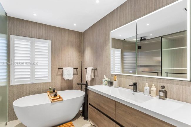 600 Allendale Rd, House other with 4 bedrooms, 4 bathrooms and null parking in Key Biscayne FL | Image 33